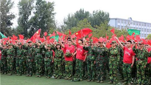 探秘吉鹿力问答社区,解锁开在小区的干洗店,如何让生意更多?带来的无限可能!